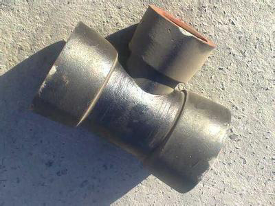 老房子宕昌铸铁管下水漏水怎么处理